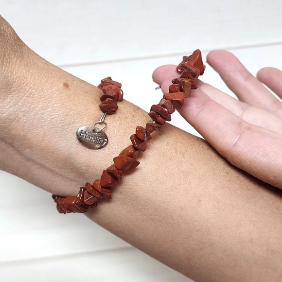 Red Jasper Chip Bead Coil Wrap Bracelet – Handmade – New - Picture 3 of 4